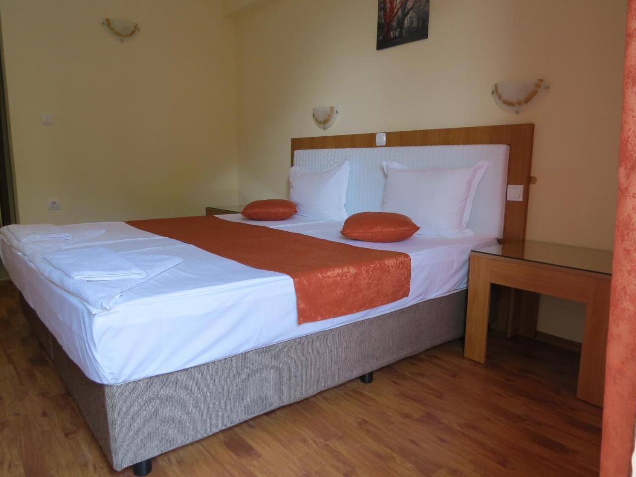 Family Hotel Dayana Beach Синеморец Экстерьер фото