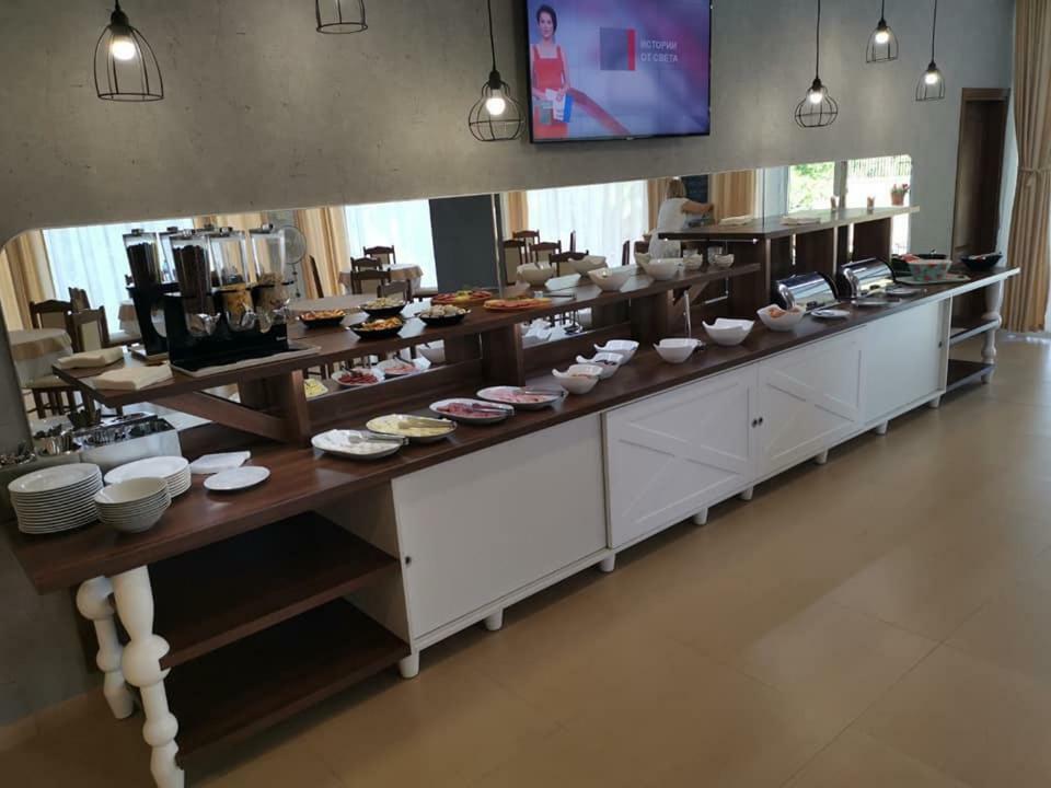 Family Hotel Dayana Beach Синеморец Экстерьер фото